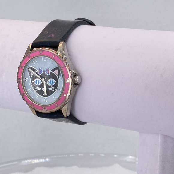 Lady  Accutime Watch Cat  Face Pink Metal Bezel Stainless Steel Snap Back - Picture 3 of 7